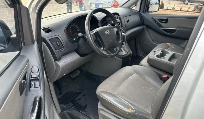 
								 مستعمل هيونداي – Hyundai فان – H1 ممتلئ									