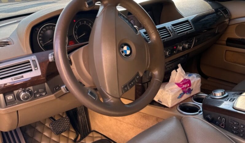 
								 مستعمل بي إم دبليو 740i ممتلئ									