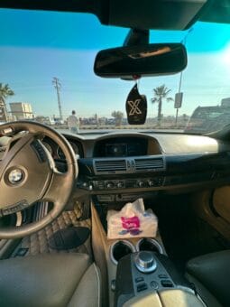 
										 مستعمل بي إم دبليو 740i ممتلئ									
