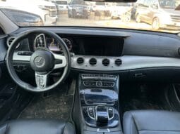 
										 مستعمل مرسيدس بينز – Mercedes benz E300 ممتلئ									