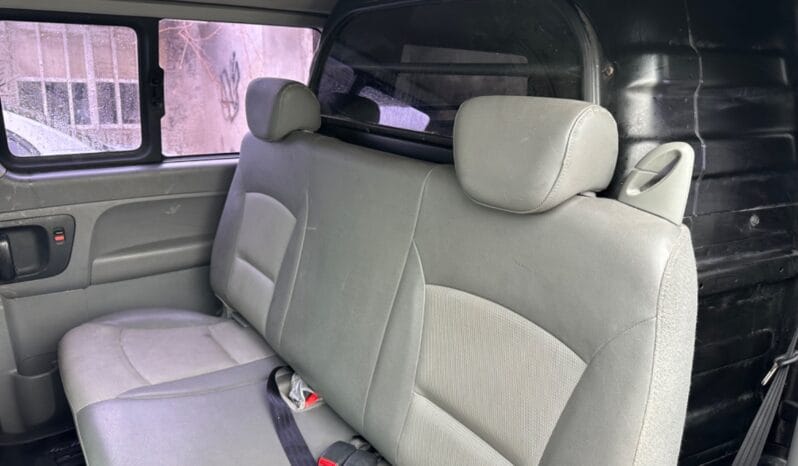 
								 مستعمل هيونداي – Hyundai فان – H1 ممتلئ									