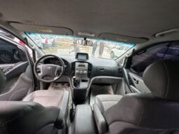 
										 مستعمل هيونداي – Hyundai فان – H1 ممتلئ									