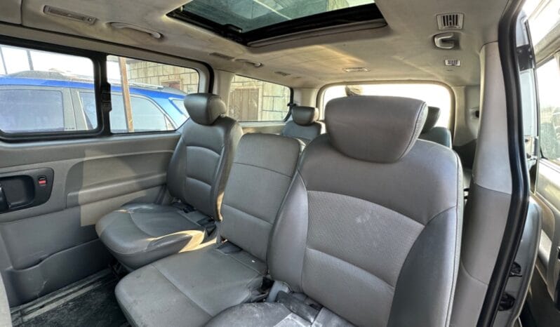 
								 مستعمل هيونداي – Hyundai فان – H1 ممتلئ									