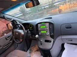 
										 مستعمل هيونداي – Hyundai فان – H1 ممتلئ									