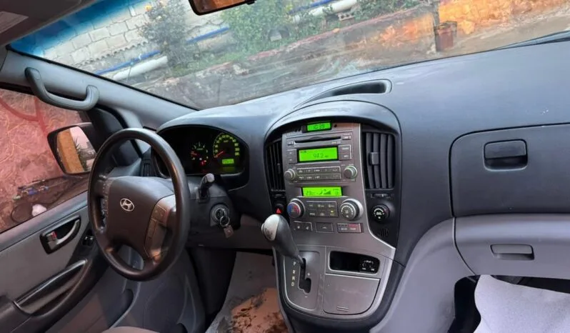 
								 مستعمل هيونداي – Hyundai فان – H1 ممتلئ									