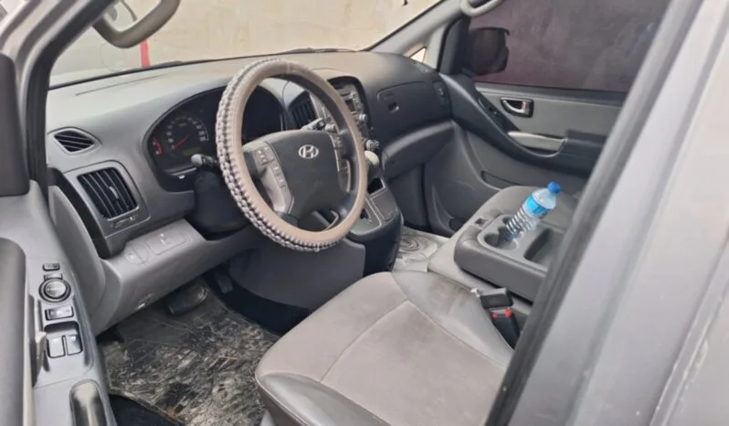 
								 مستعمل هيونداي – Hyundai فان – H1 ممتلئ									