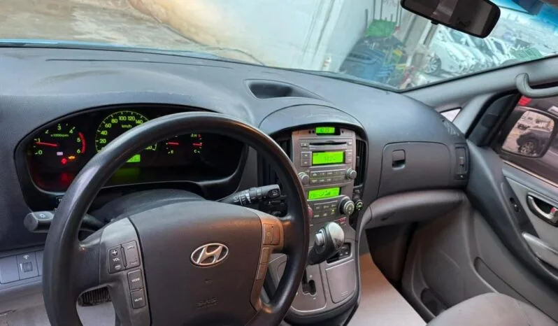 
								 مستعمل هيونداي – Hyundai فان – H1 ممتلئ									