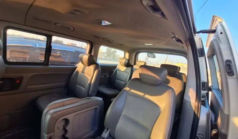
								 مستعمل هيونداي – Hyundai فان – H1 ممتلئ									