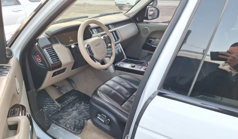 
								 مستعمل لاند روفر – Land Rover فوغ – Range Rover Vogue ممتلئ									