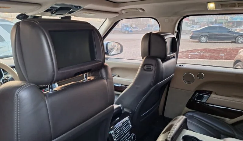 
								 مستعمل لاند روفر – Land Rover فوغ – Range Rover Vogue ممتلئ									