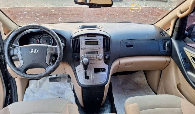 
								 مستعمل هيونداي – Hyundai فان – H1 ممتلئ									