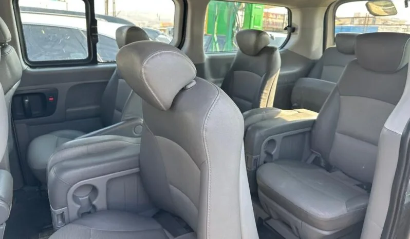 
								 مستعمل هيونداي – Hyundai فان – H1 ممتلئ									
