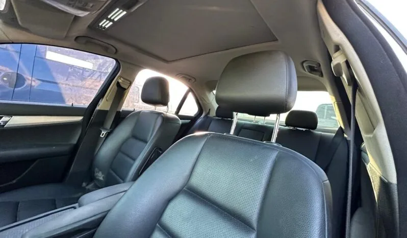 
								 مستعمل مرسيدس بينز – Mercedes benz C 220 ممتلئ									