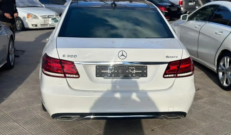 
								 مستعمل مرسيدس بينز – Mercedes benz E300 ممتلئ									