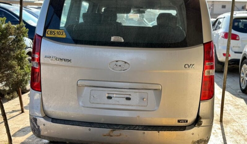 
								 مستعمل هيونداي – Hyundai فان – H1 ممتلئ									