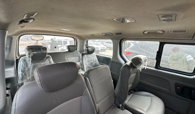 
								 مستعمل هيونداي – Hyundai فان – H1 ممتلئ									