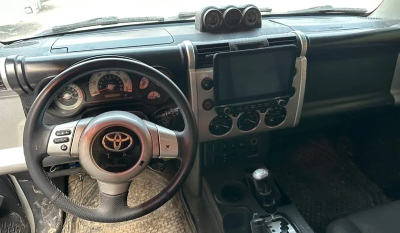 
								 مستعمل تويوتا – Toyota FJ ممتلئ									