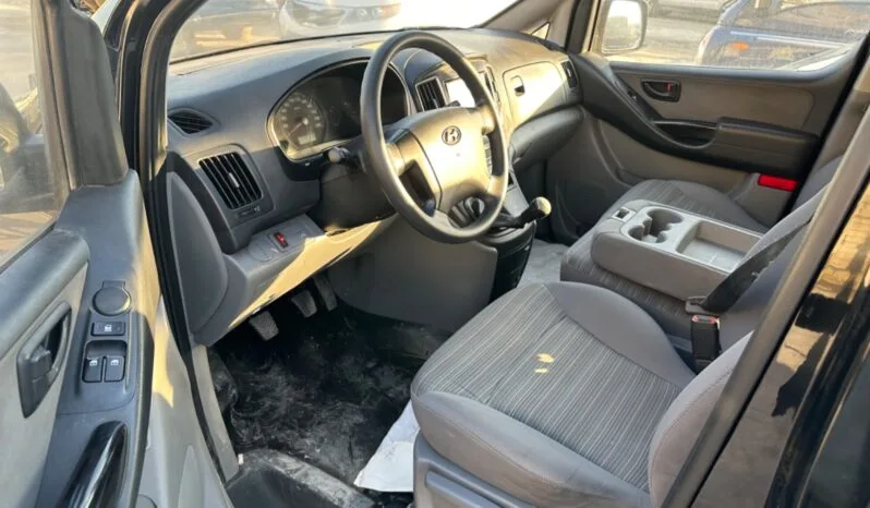 
								 مستعمل هيونداي – Hyundai فان – H1 ممتلئ									