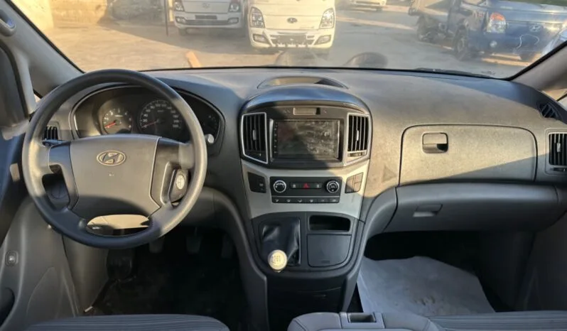 
								 مستعمل هيونداي – Hyundai فان – H1 ممتلئ									
