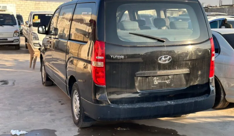 
								 مستعمل هيونداي – Hyundai فان – H1 ممتلئ									