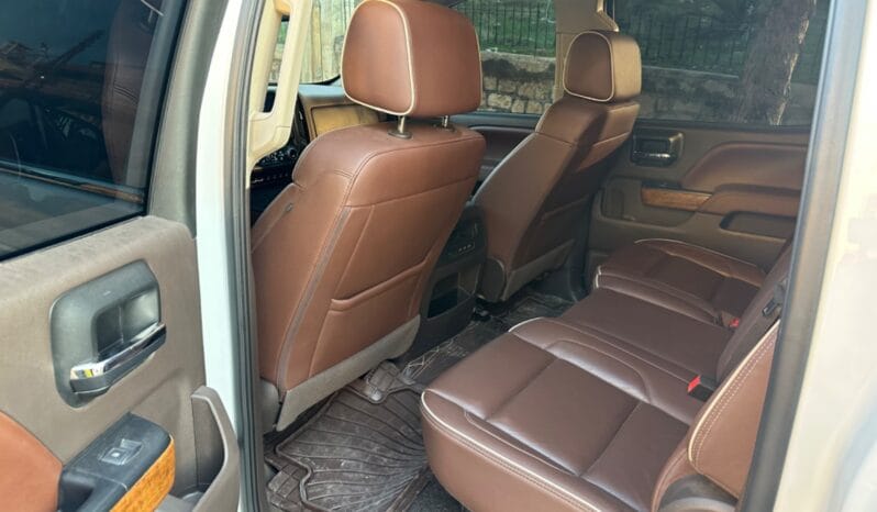 
								 مستعمل شيفورلي – Chevrolet Silverado ممتلئ									