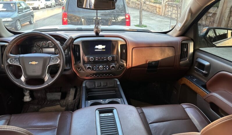 
								 مستعمل شيفورلي – Chevrolet Silverado ممتلئ									