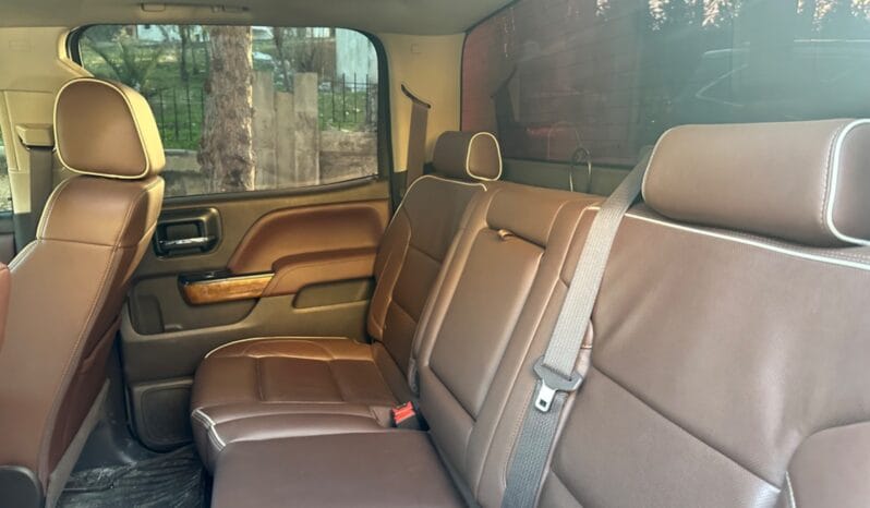 
								 مستعمل شيفورلي – Chevrolet Silverado ممتلئ									