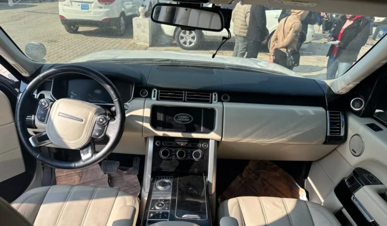 
								 مستعمل لاند روفر – Land Rover فوغ – Range Rover Vogue ممتلئ									