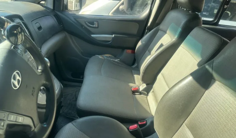 
								 مستعمل هيونداي – Hyundai فان – H1 ممتلئ									