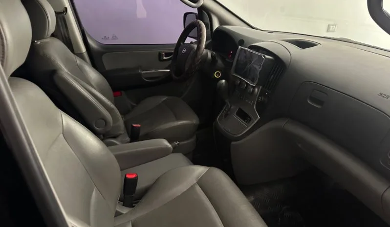 
								 مستعمل هيونداي – Hyundai فان – H1 ممتلئ									