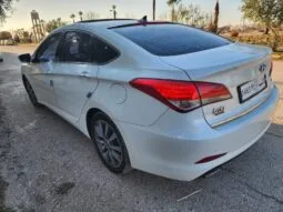 
										 مستعمل هيونداي – Hyundai i40 ممتلئ									