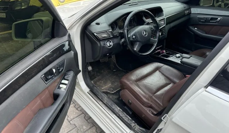 
								 مستعمل مرسيدس بينز – Mercedes benz E300 ممتلئ									