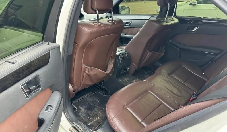 
								 مستعمل مرسيدس بينز – Mercedes benz E300 ممتلئ									