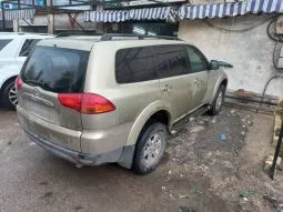 
										 مستعمل ميتسوبيشي – Mitsubishi Pajero ممتلئ									