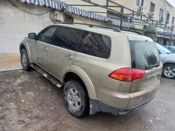 
										 مستعمل ميتسوبيشي – Mitsubishi Pajero ممتلئ									