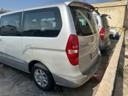 
										 مستعمل هيونداي – Hyundai فان – H1 ممتلئ									