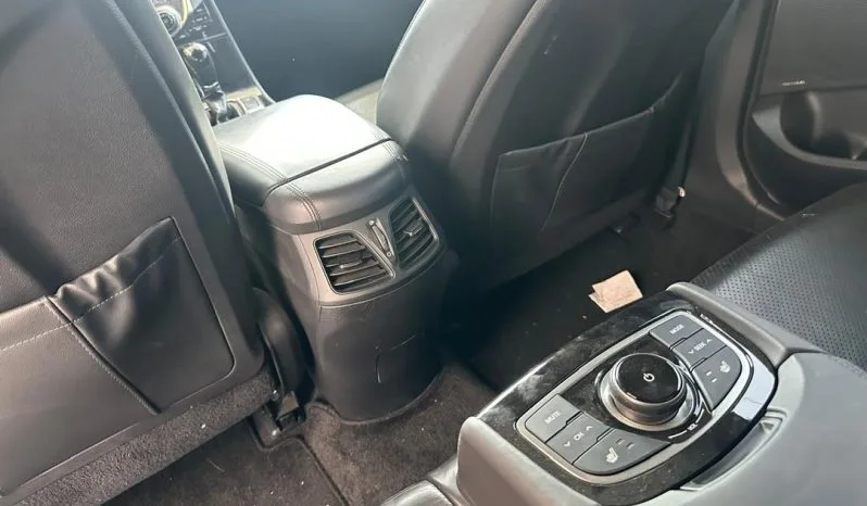 
								 مستعمل هيونداي – Hyundai ازيرا – Azera ممتلئ									