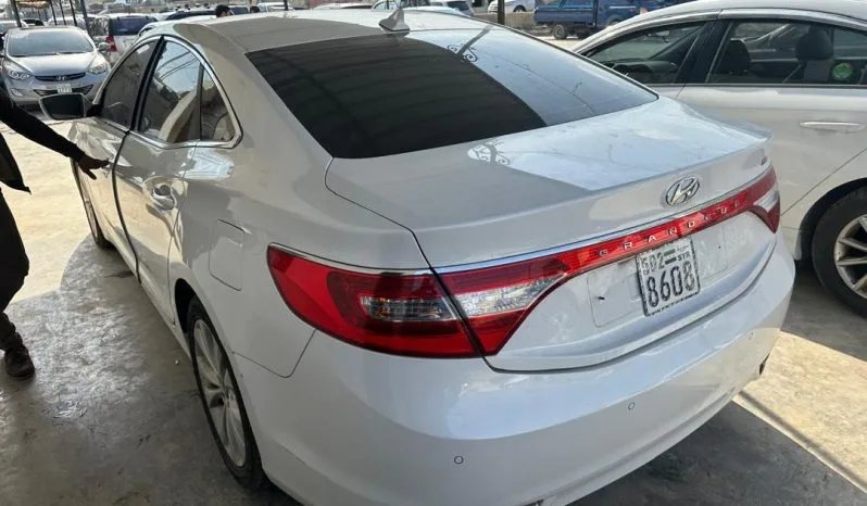
								 مستعمل هيونداي – Hyundai ازيرا – Azera ممتلئ									