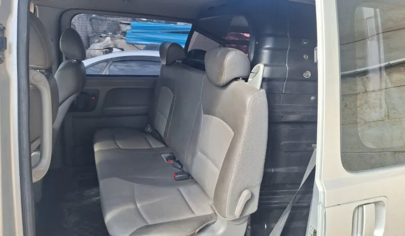 
								 مستعمل هيونداي – Hyundai فان – H1 ممتلئ									