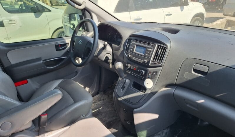 
								 مستعمل هيونداي – Hyundai فان – H1 ممتلئ									