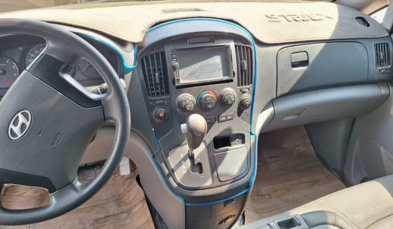 
								 مستعمل هيونداي – Hyundai فان – H1 ممتلئ									