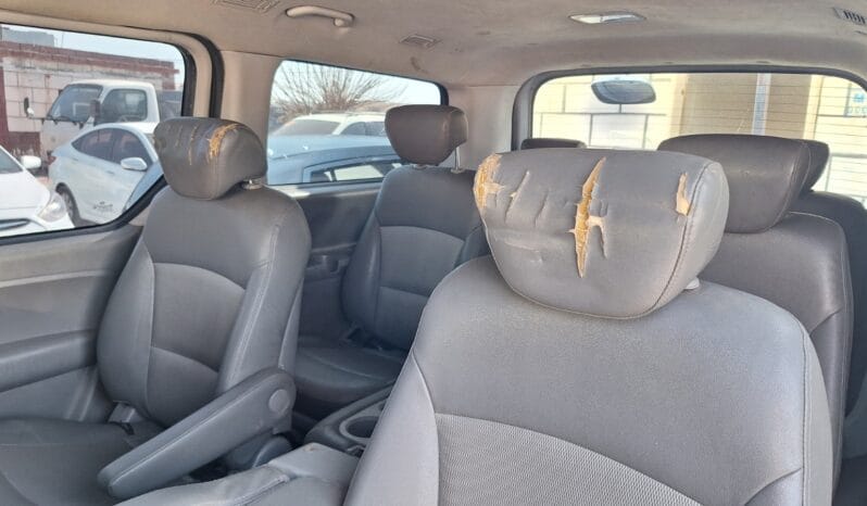 
								 مستعمل هيونداي – Hyundai فان – H1 ممتلئ									
