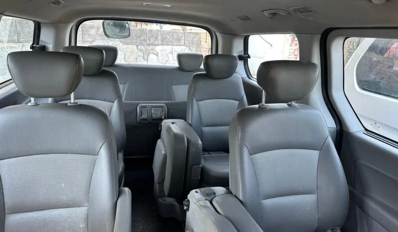 
								 مستعمل هيونداي – Hyundai فان – H1 ممتلئ									