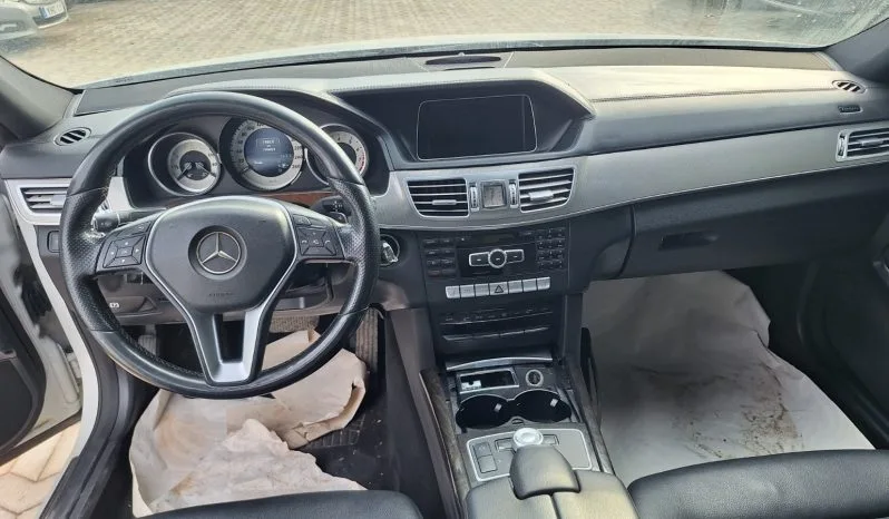 
								 مستعمل مرسيدس بينز – Mercedes benz E300 ممتلئ									