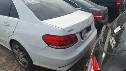 مستعمل مرسيدس بينز – Mercedes benz E300