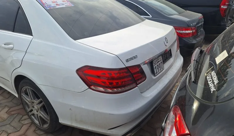 
								 مستعمل مرسيدس بينز – Mercedes benz E300 ممتلئ									