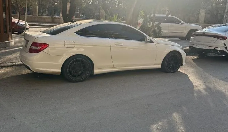 
								 مستعمل مرسيدس بينز – Mercedes benz C 250 ممتلئ									