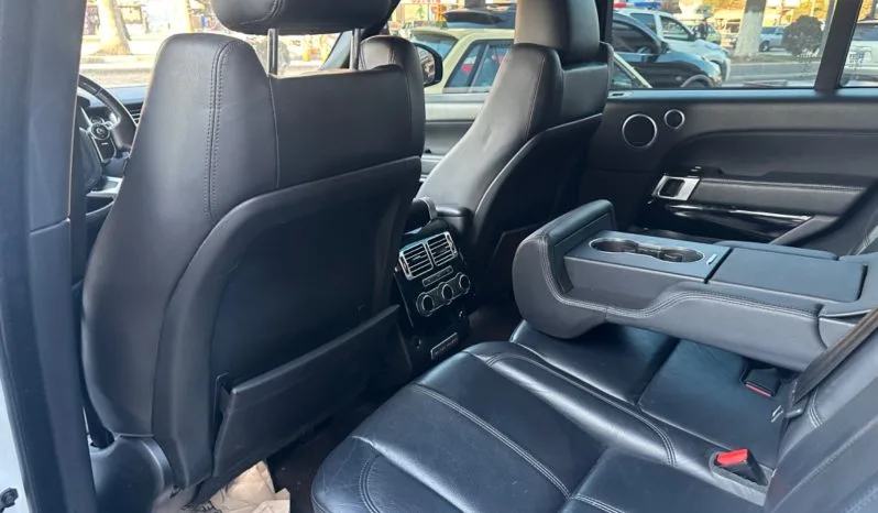 
								 مستعمل لاند روفر – Land Rover فوغ – Range Rover Vogue ممتلئ									