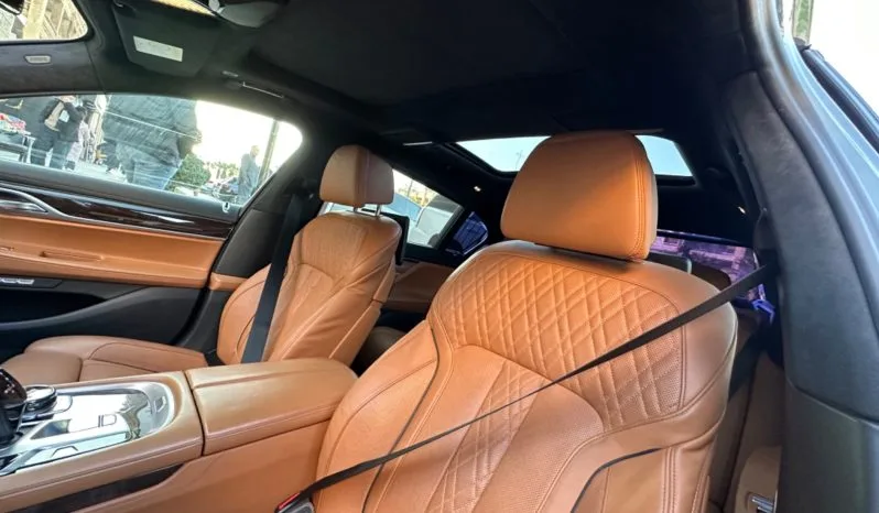 
								 مستعمل بي ام دابيليو – BMW 750 ممتلئ									