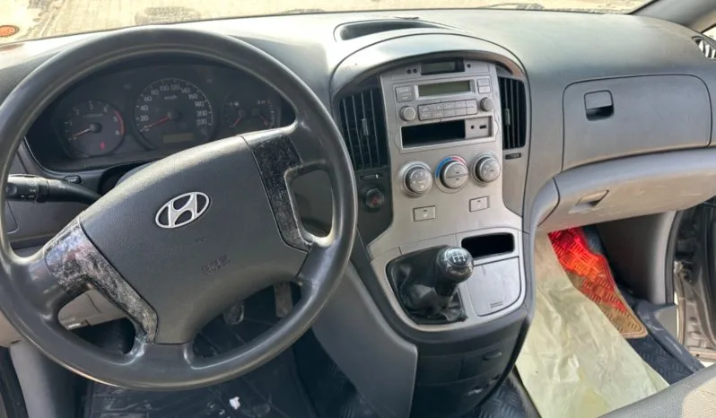 
								 مستعمل هيونداي – Hyundai فان – H1 ممتلئ									